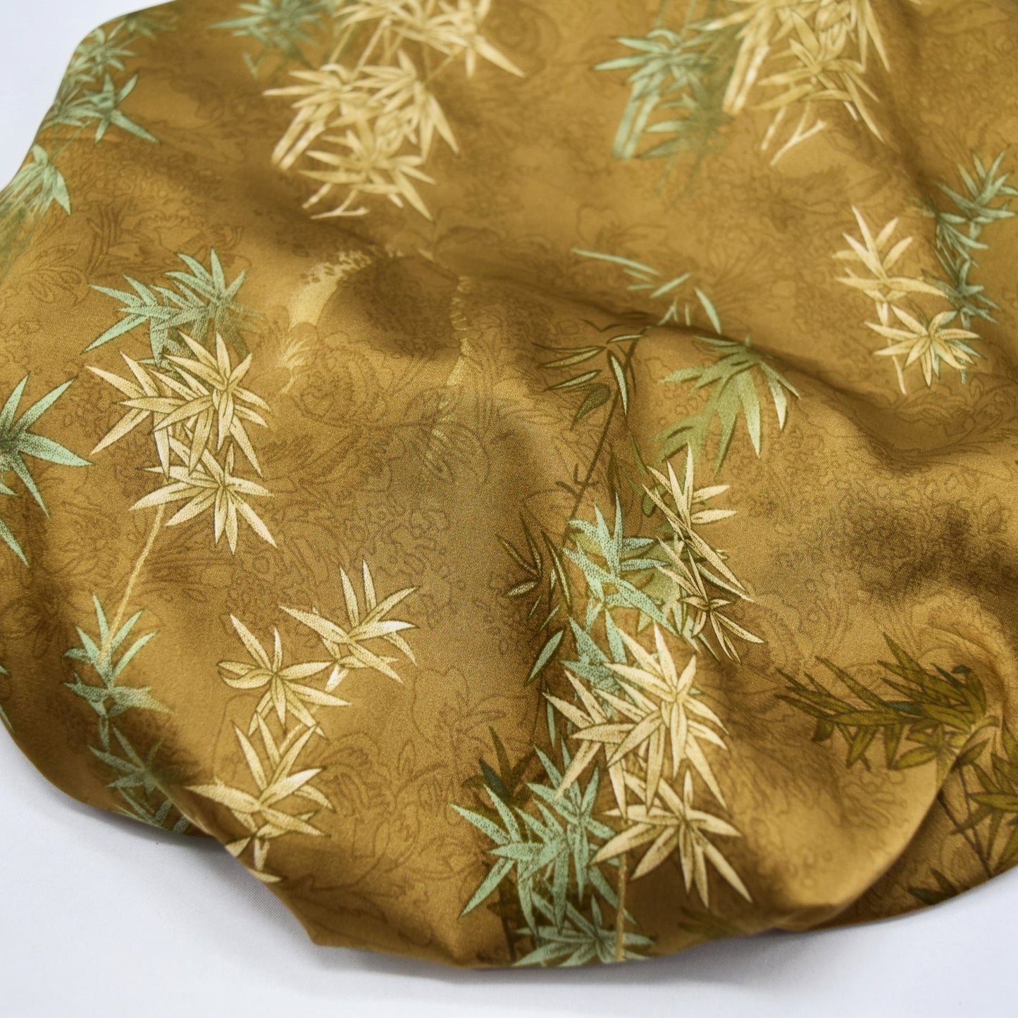Aura Tie Silk Bonnet